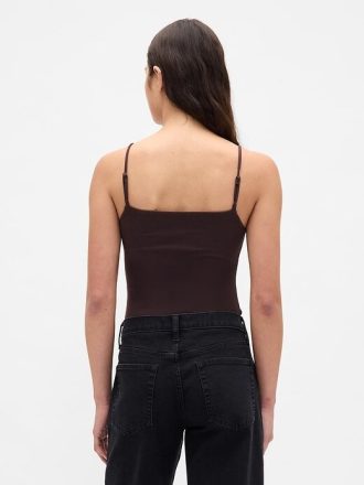 Body de tanga con tirantes finos de punto cerrado