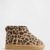 Botas de ante vegano para niños pequeños con forro de sherpa Botas de ante vegano para niños pequeños con forro de sherpa