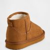 Botas de ante vegano para niños pequeños con forro de sherpa