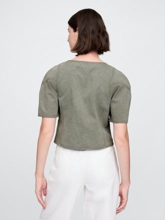 Camisa corta vaquera con mangas abullonadas