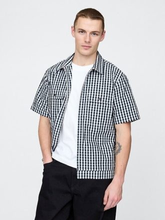 Camisa de popelina con bolsillo y cremallera completa