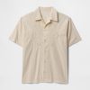 Camisa de popelina con ojales