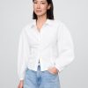 Camisa de popelina de algodón orgánico con mangas abullonadas Camisa de popelina de algodón orgánico con mangas abullonadas