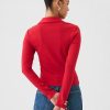 Camisa moderna con cremallera y canalé
