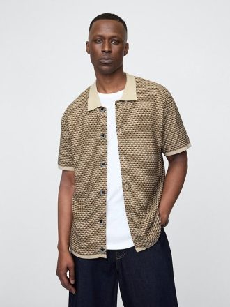 Camisa suéter de crochet
