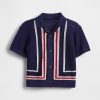 Camisa tipo suéter con rayas en los bordes para bebés y niños pequeños