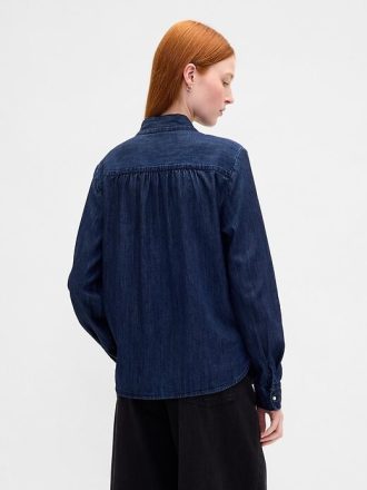 Camisa vaquera con cuello anudado