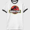 Camiseta con cuello redondo y gráfico del logotipo clásico de Jurassic Park Camiseta con cuello redondo y gráfico del logotipo clásico de Jurassic Park