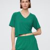 Camiseta corta con cuello en V GapFit Breathe