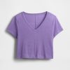 Camiseta corta de mezcla de lino con cuello en V