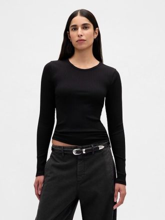 Camiseta corta moderna de canalé