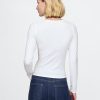 Camiseta corta moderna de jersey compacto