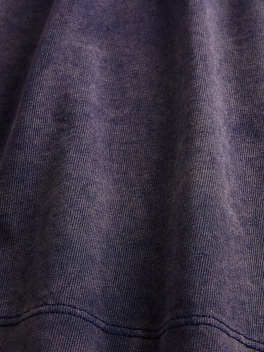Camiseta corta vintage suave y pesada de algodón orgánico
