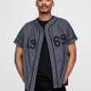 Camiseta de béisbol con el logotipo de Denim 1969