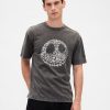 Camiseta de calavera de Gap × Disney de Tim Burton, Pesadilla antes de Navidad Camiseta de calavera de Gap × Disney de Tim Burton, Pesadilla antes de Navidad