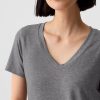 Camiseta de cuello en V GapFit Breathe