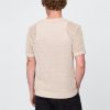Camiseta de cuello redondo de malla de crochet