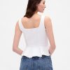 Camiseta de tirantes vaquera con peplum Camiseta de tirantes vaquera con peplum