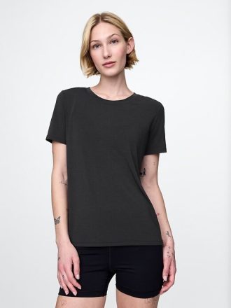 Camiseta GapFit Breathe