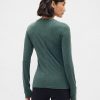 Camiseta GapFit Breathe Camiseta GapFit Breathe