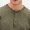 Camiseta Henley de punto doble Camiseta Henley de punto doble