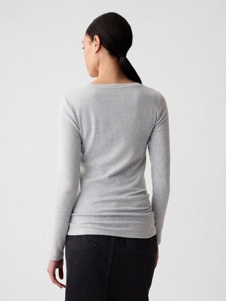 Camiseta moderna de cuello redondo Camiseta moderna de cuello redondo