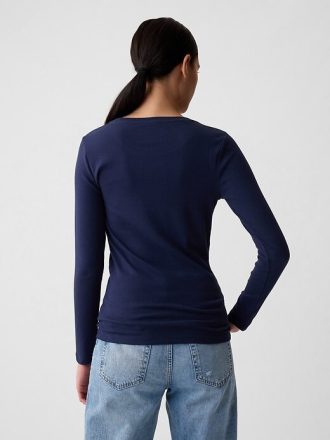 Camiseta moderna de cuello redondo Camiseta moderna de cuello redondo