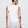 Camiseta sin mangas con parte delantera torcida GapFit Breathe