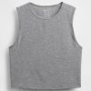Camiseta sin mangas corta y musculosa GapFit Breathe Camiseta sin mangas corta y musculosa GapFit Breathe