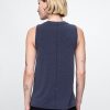 Camiseta sin mangas GapFit Breathe Camiseta sin mangas GapFit Breathe