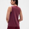 Camiseta sin mangas GapFit Breathe Camiseta sin mangas GapFit Breathe