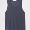 Camiseta sin mangas GapFit Breathe Camiseta sin mangas GapFit Breathe