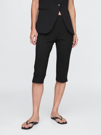 Capris de punto doble y tiro alto