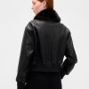 Chaqueta bomber de cuero vegano Chaqueta bomber de cuero vegano