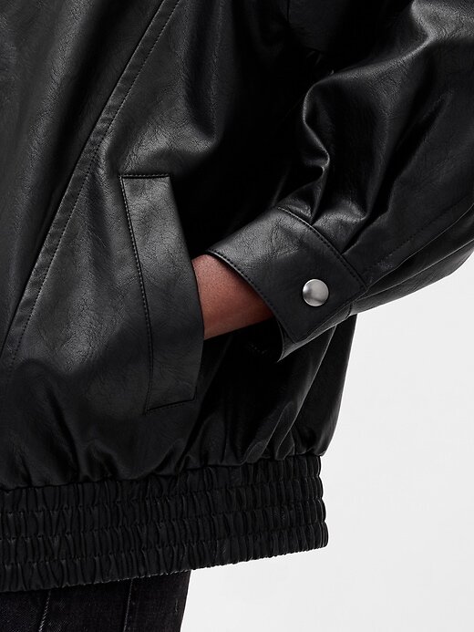 Chaqueta de cuero vegano de gran tamaño Chaqueta de cuero vegano de gran tamaño