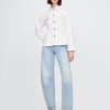 Chaqueta vaquera ceñida Chaqueta vaquera ceñida