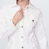 Chaqueta vaquera ceñida Chaqueta vaquera ceñida