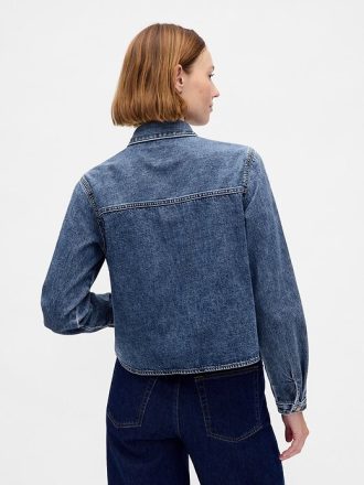 Chaqueta vaquera corta