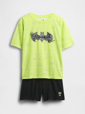 conjunto de pijama corto reciclado de batman para nios 1 330x440 - Conjunto de pijama corto reciclado de Batman para ni&ntilde;os