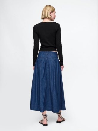Falda midi vaquera con canesú estilo western Falda midi vaquera con canesú estilo western
