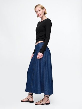 Falda midi vaquera con canesú estilo western Falda midi vaquera con canesú estilo western