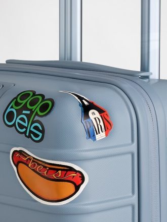 Gap × BÉIS Pegatinas de viaje extraíbles (paquete de 8) Gap × BÉIS Pegatinas de viaje extraíbles (paquete de 8)