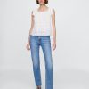 Gap × DÔEN Ojal Superior