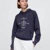 Gap × DÔEN Sudadera con capucha raglán con logotipo de peso pesado para adultos