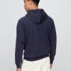 Gap × DÔEN Sudadera con capucha raglán con logotipo de peso pesado para adultos