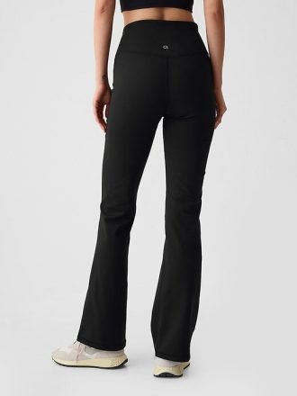 Leggings acampanados de tiro alto GapFit Sky
