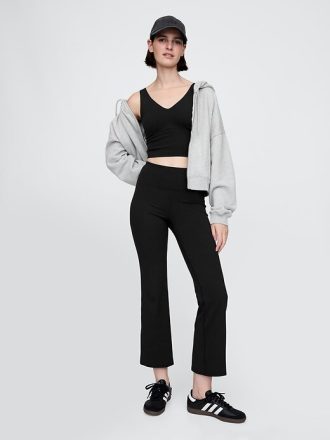 Leggings acampanados de tiro alto y suaves GapFit