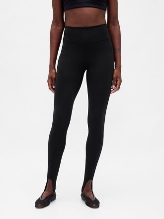 Leggings con estribos de tiro alto y suaves GapFit