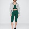 Leggings cortos de tiro alto y suaves GapFit Leggings cortos de tiro alto y suaves GapFit