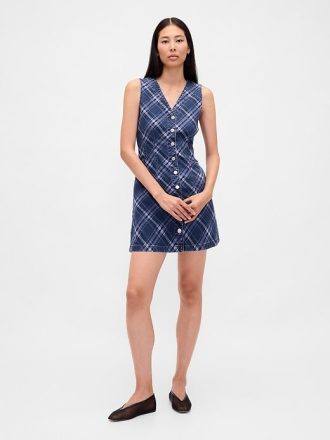 Minivestido de mezclilla a cuadros con cuello en V